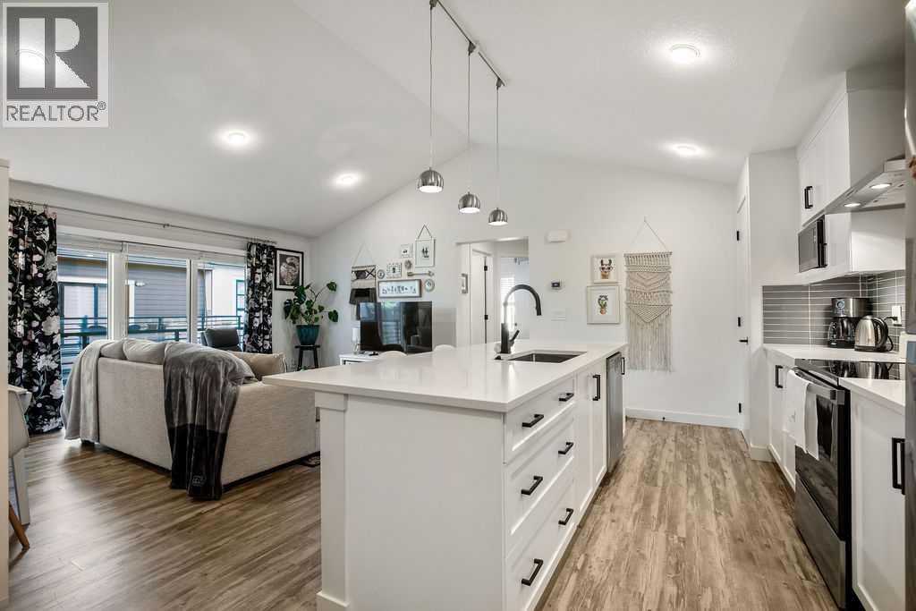 Row / Townhouse for Sale in 3206, 100 Walgrove Court SE|Calgary, Alberta T2X4N1 3