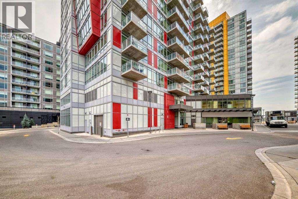 Apartment for Sale in 810, 10 brentwood Common NW|Calgary, Alberta T2L1K8 2