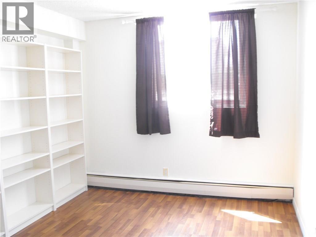 Apartment for Sale in 104, 1143 37 Street SW|Calgary, Alberta T2P2S5 5