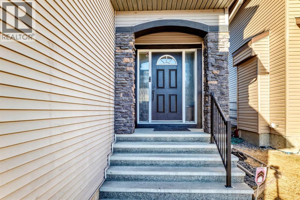 House for Sale in 16 Skyview Shores Gardens NE|Calgary, Alberta T3N0C3 3