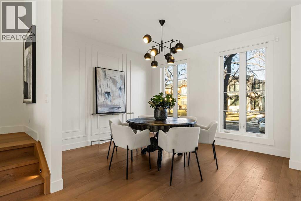 Duplex for Sale in 2041 47 Avenue SW|Calgary, Alberta T2T2S7 5