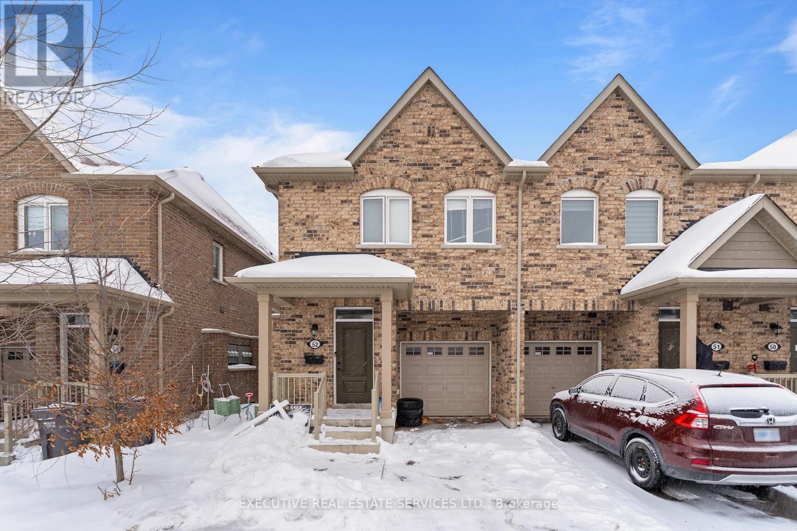 Row / Townhouse for Sale in 52 - 50 EDINBURGH DRIVE|Brampton (Bram West), Ontario L6Y1N9