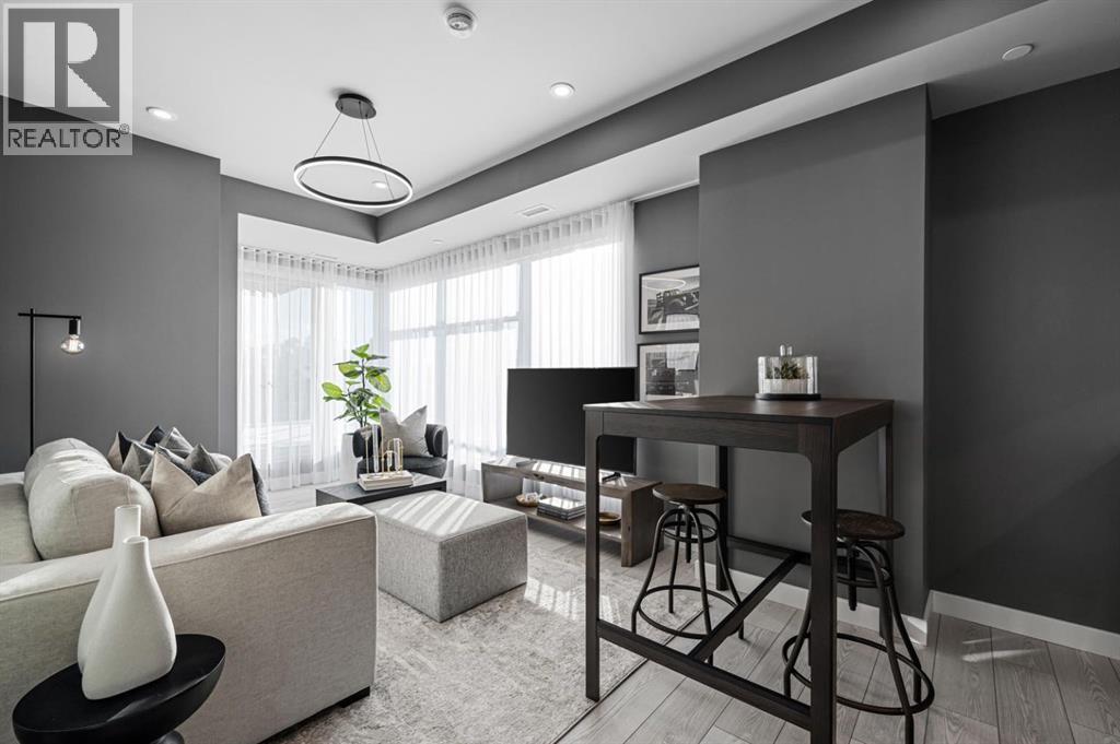 Apartment for Sale in 302, 110 18A Street NW|Calgary, Alberta T2N5G5 4