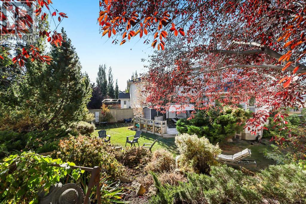 House for Sale in 248 Douglas Ridge Green SE|Calgary, Alberta T2Z2T4