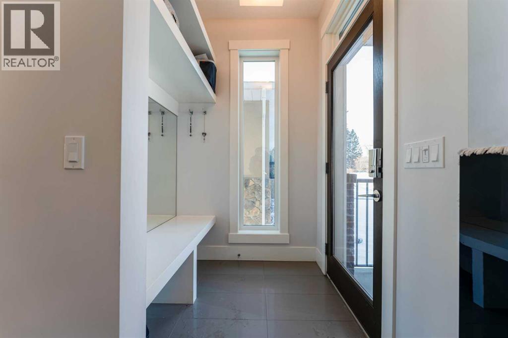 House for Sale in 515 21 Avenue NE|Calgary, Alberta T2E1S9 5