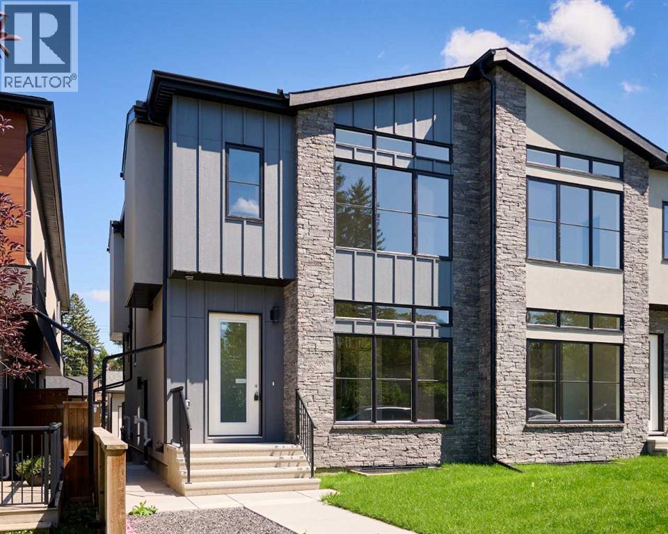 Duplex for Sale in 2006 26A Street SW|Calgary, Alberta T3E2C1 2