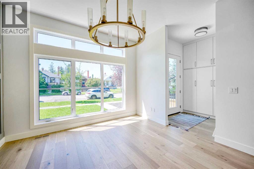 Duplex for Sale in 2006 26A Street SW|Calgary, Alberta T3E2C1 3