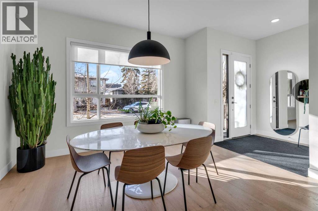 Duplex for Sale in 606 9 Avenue NE|Calgary, Alberta T2E0W3 4