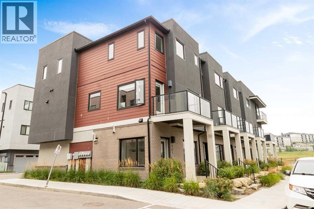 Row / Townhouse for Sale in 601, 218 Sherwood Square NW|Calgary, Alberta T3R0Y2 2