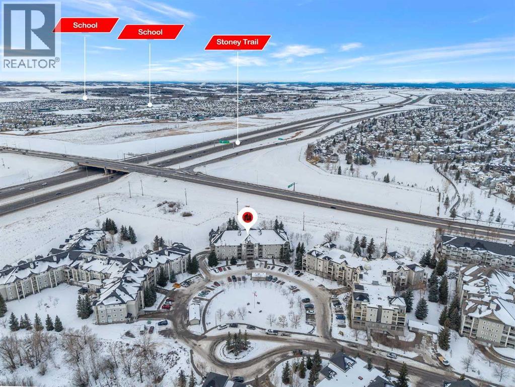 Apartment for Sale in 106, 5500 Somervale Court SW|Calgary, Alberta T2Y4L9 4