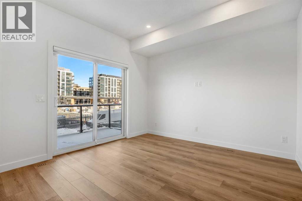 Row / Townhouse for Sale in 8341 8 Avenue SW|Calgary, Alberta T3H6M8 5