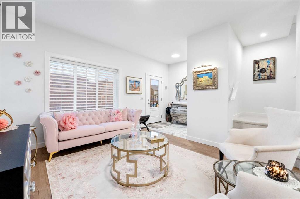 Row / Townhouse for Sale in 7411 202 Avenue SE|Calgary, Alberta T3S0E8 4