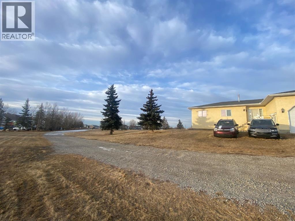 House for Sale in 283210A Township Road 244B|Conrich, Alberta T2M4L5 3