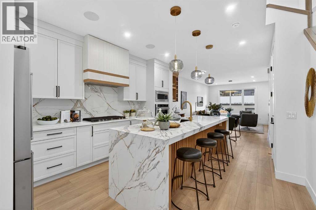 Duplex for Sale in 1325B 20 Avenue NW|Calgary, Alberta T2M1G4 5