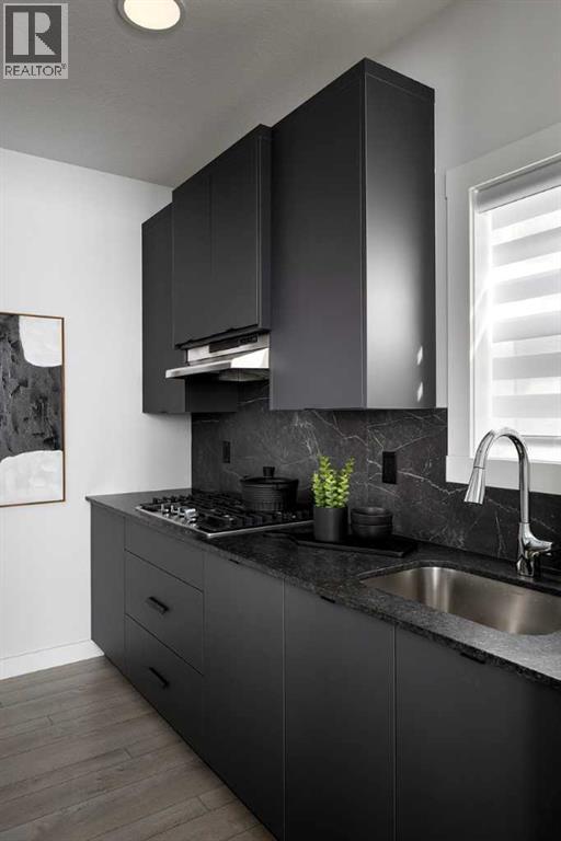 House for Sale in 259 Corner Glen Gardens NE|Calgary, Alberta T3N2P7 3