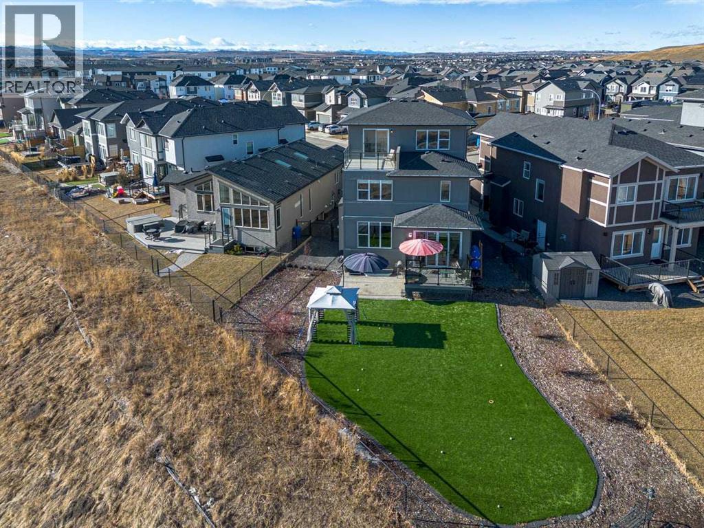 House for Sale in 68 Walcrest View SE|Calgary, Alberta T2X4G3 4