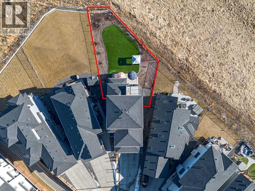 House for Sale in 68 Walcrest View SE|Calgary, Alberta T2X4G3 3