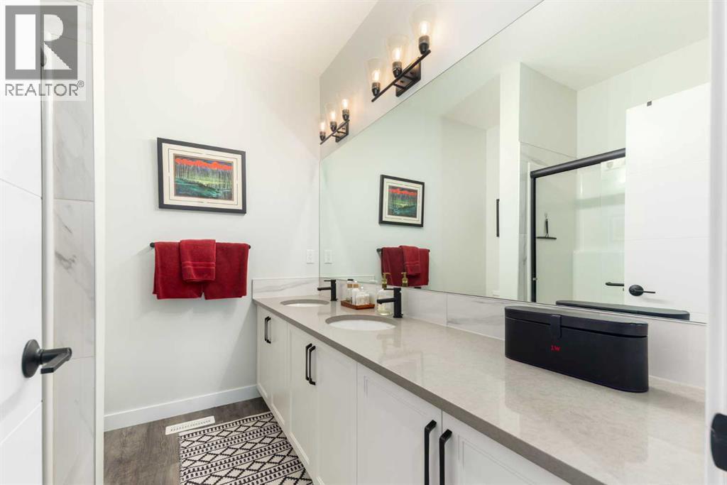 Row / Townhouse for Sale in 188 LES JARDINS Park SE|Calgary, Alberta T2C5V3 5