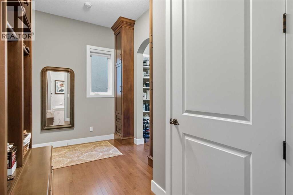 House for Sale in 41 Evergreen Mount SW|Calgary, Alberta T2Y0K1 5