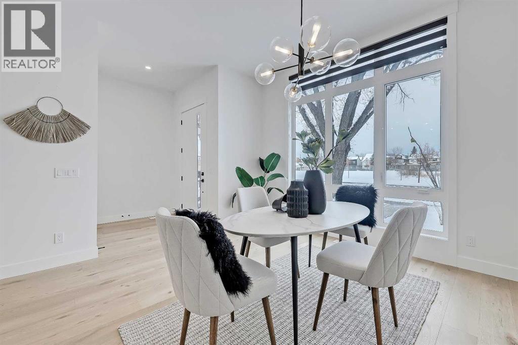 Duplex for Sale in 523 55 Avenue SW|Calgary, Alberta T2V0E9 2