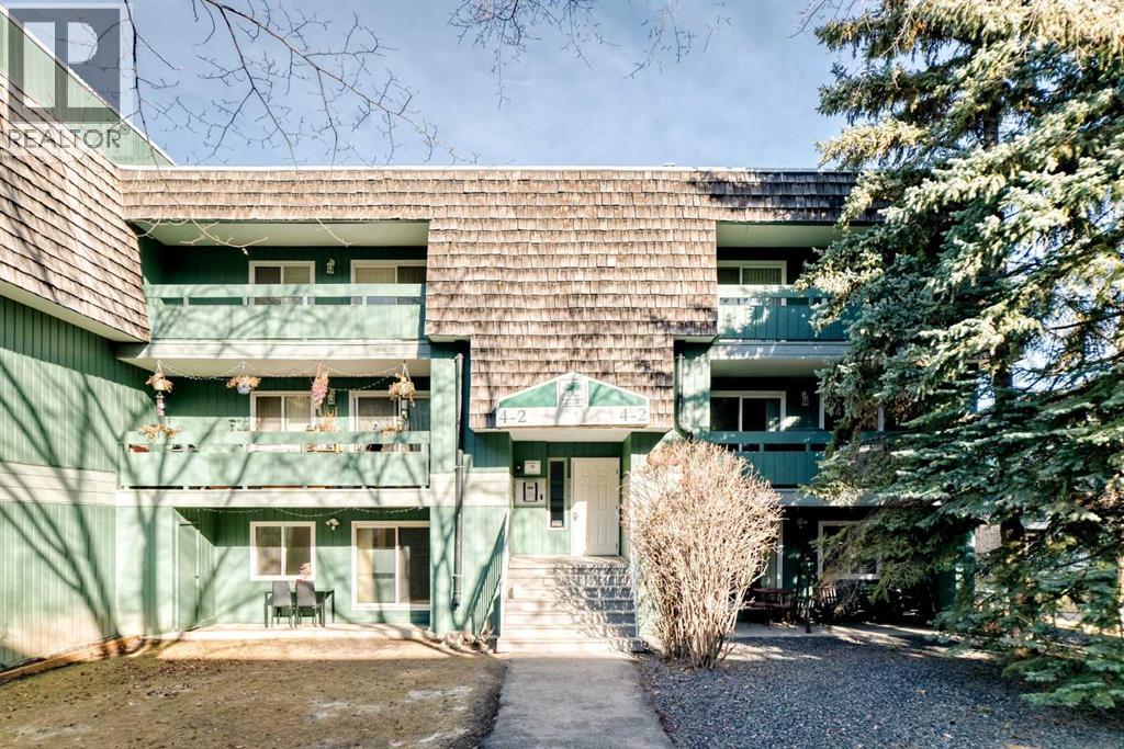 Apartment for Sale in 4105, 315 Southampton Drive SW|Calgary, Alberta T2W2T6