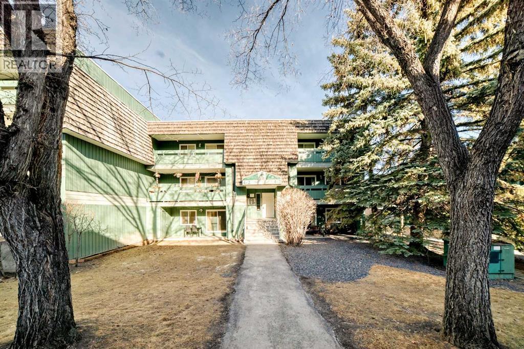 Apartment for Sale in 4105, 315 Southampton Drive SW|Calgary, Alberta T2W2T6 2