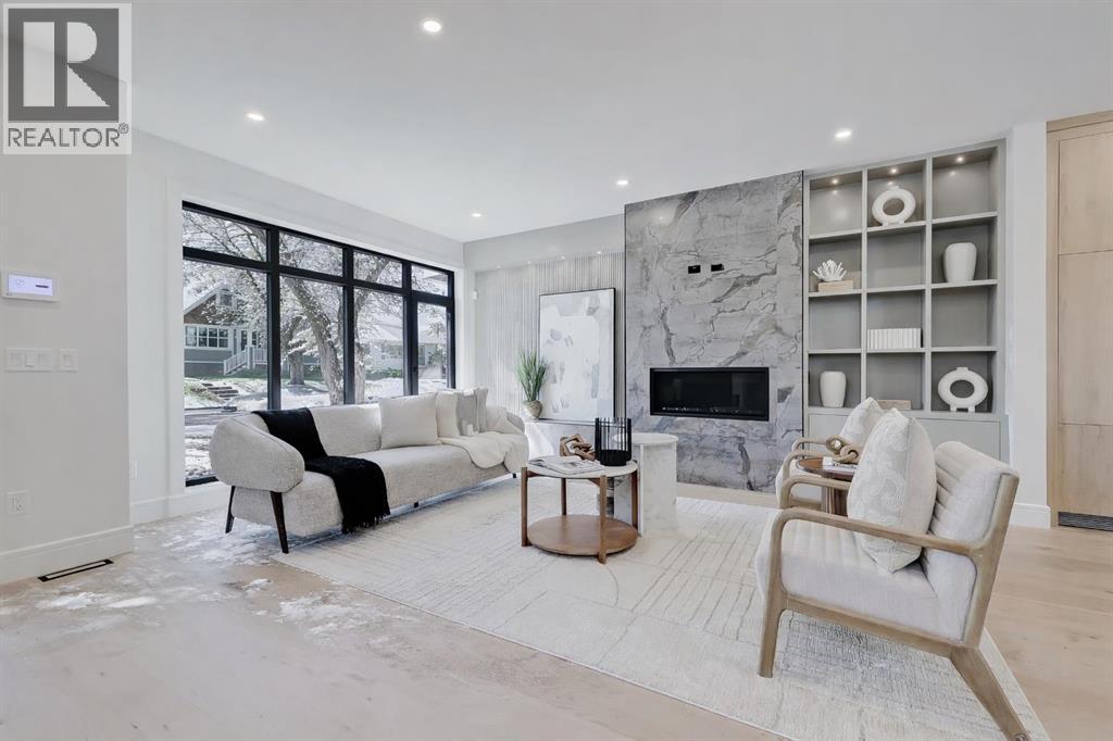 Duplex for Sale in 2838 34 Street SW|Calgary, Alberta T3E2W9 3