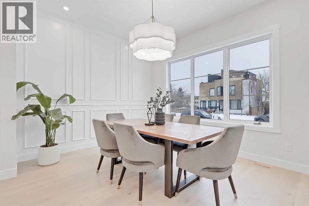 Duplex for Sale in 2809 25A Street SW|Calgary, Alberta T3E1Z5 3