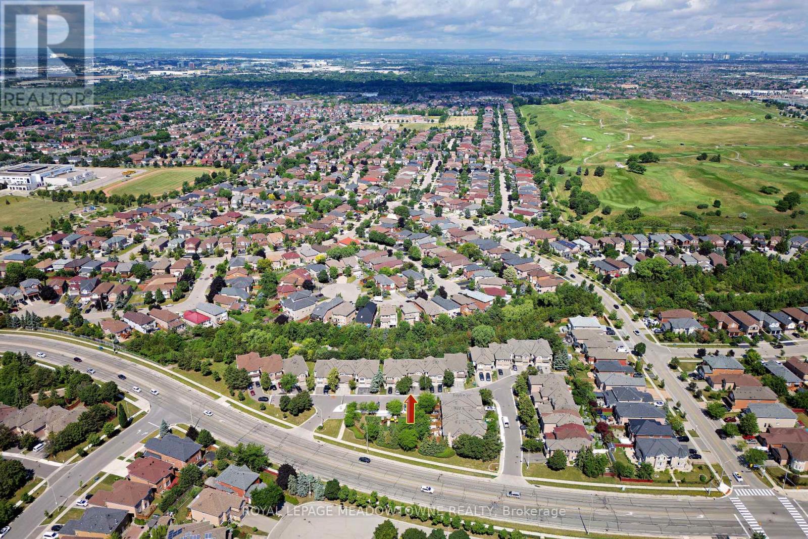 Row / Townhouse for Sale in 15 - 1285 BRISTOL ROAD W|Mississauga (East Credit), Ontario L5V2H5 2