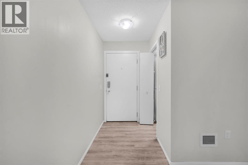 Apartment for Sale in 3502, 4641 128 Avenue NE|Calgary, Alberta T3N1T4 2