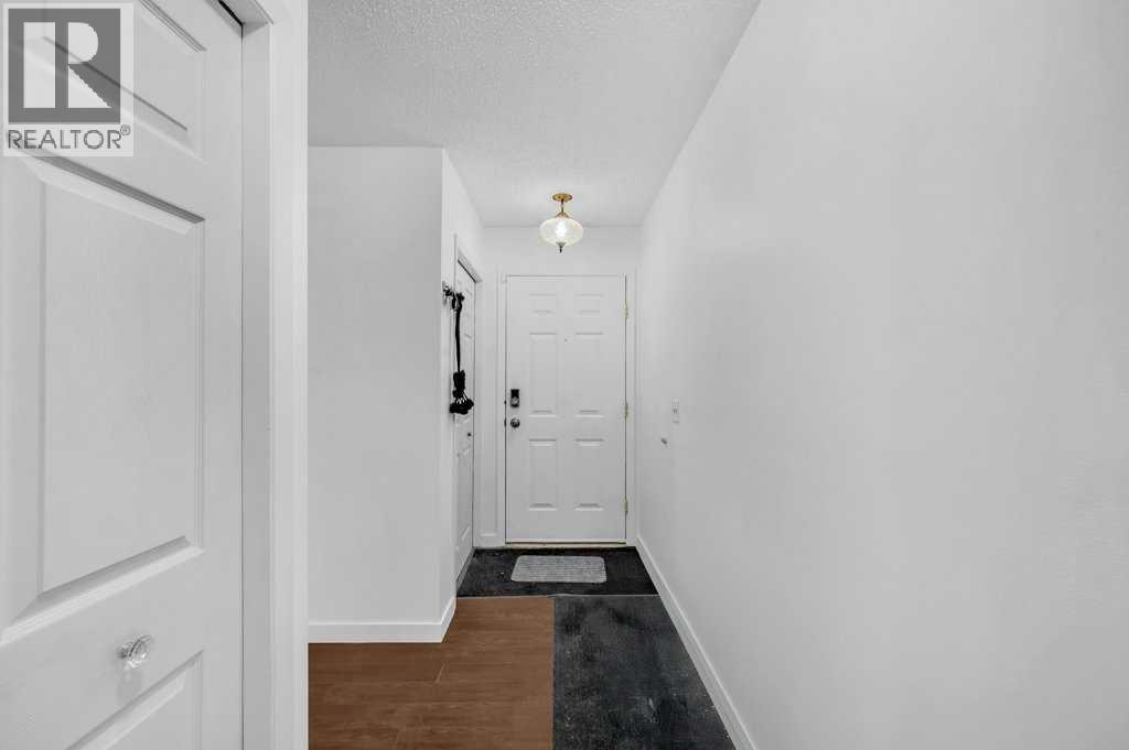 House for Sale in 1140 Abbeydale Drive NE|Calgary, Alberta T2A6L1 5