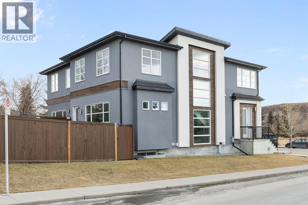 Duplex for Sale in 1810 43 Street NW|Calgary, Alberta T3B6E6 2