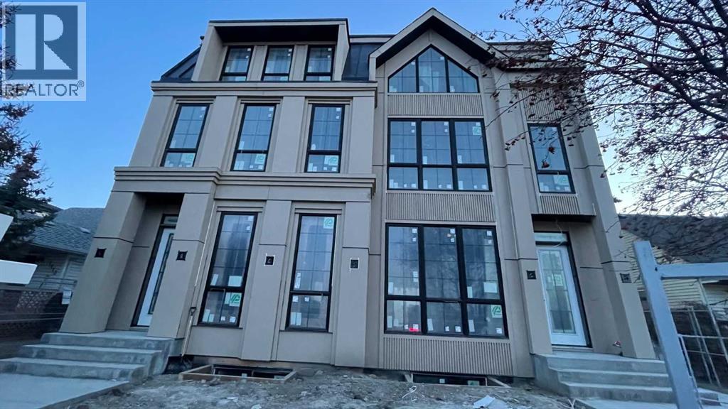 Duplex for Sale in 1117 Regal Crescent NE|Calgary, Alberta T2E5H2