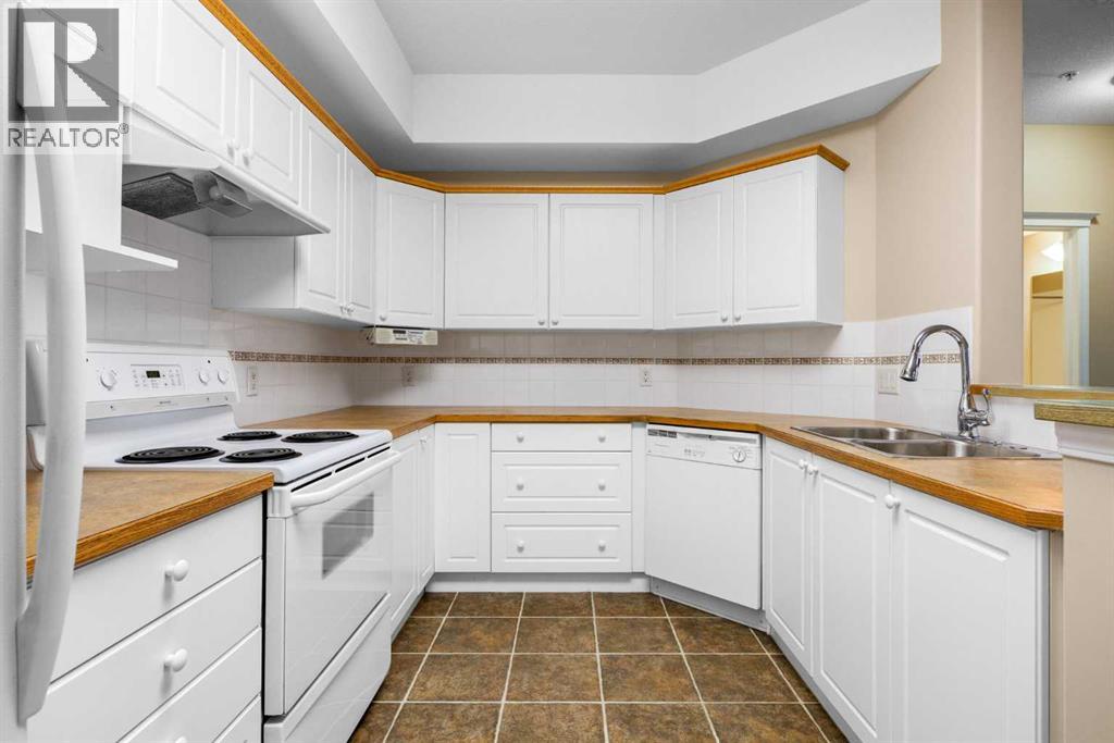 Apartment for Sale in 265, 223 Tuscany Springs Boulevard NW|Calgary, Alberta T3L2M2 5