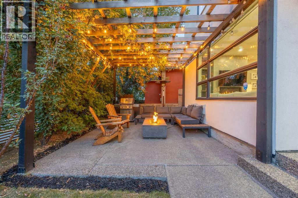 Duplex for Sale in 1, 705 Mcdougall Road NE|Calgary, Alberta T2E4Z9 5