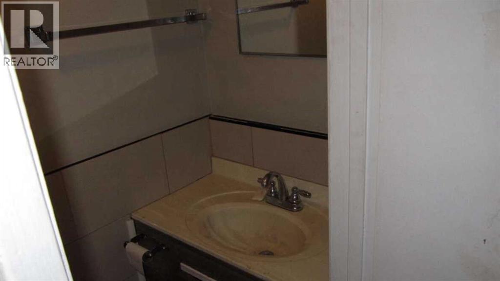 House for Sale in 1307 25 Street SE|Calgary, Alberta T2A0X3 5