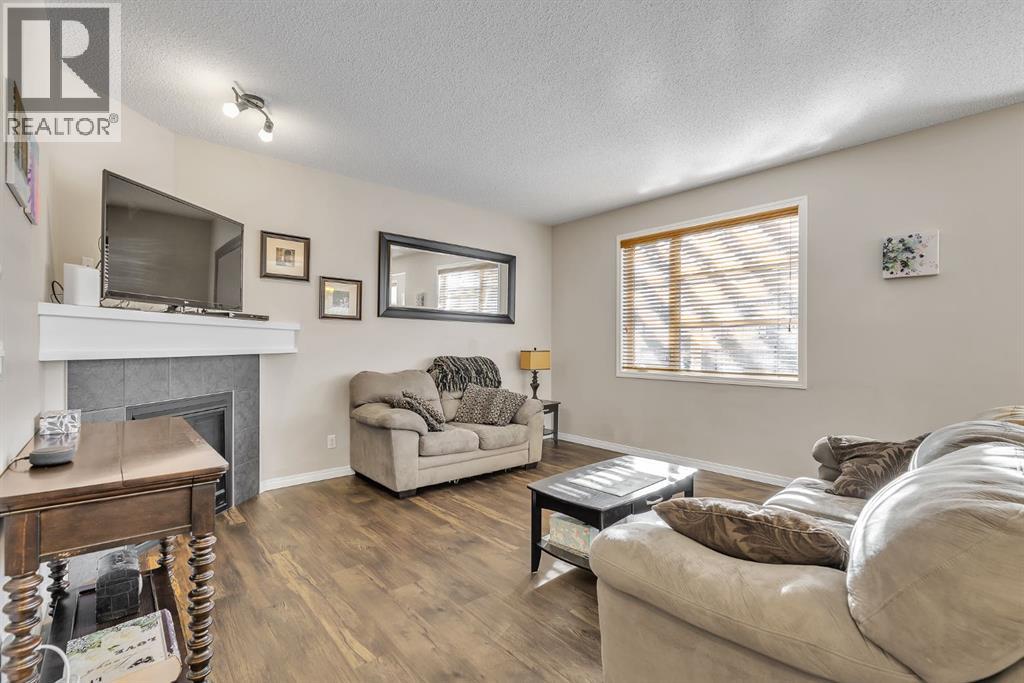 House for Sale in 31 Walden Court SE|Calgary, Alberta T2X0N8 5