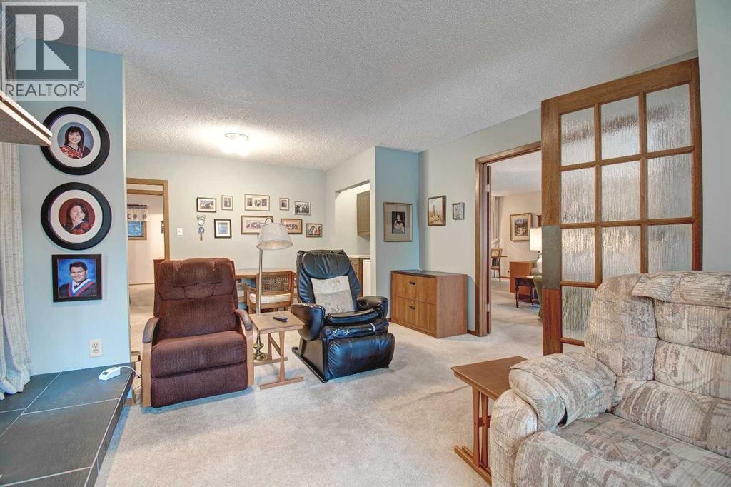 House for Sale in 487 Arlington Drive SE|Calgary, Alberta T2H1S4 3