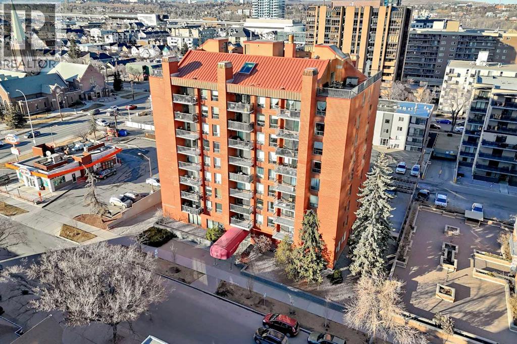 Apartment for Sale in 306, 1334 14 Avenue SW|Calgary, Alberta T3C0W2