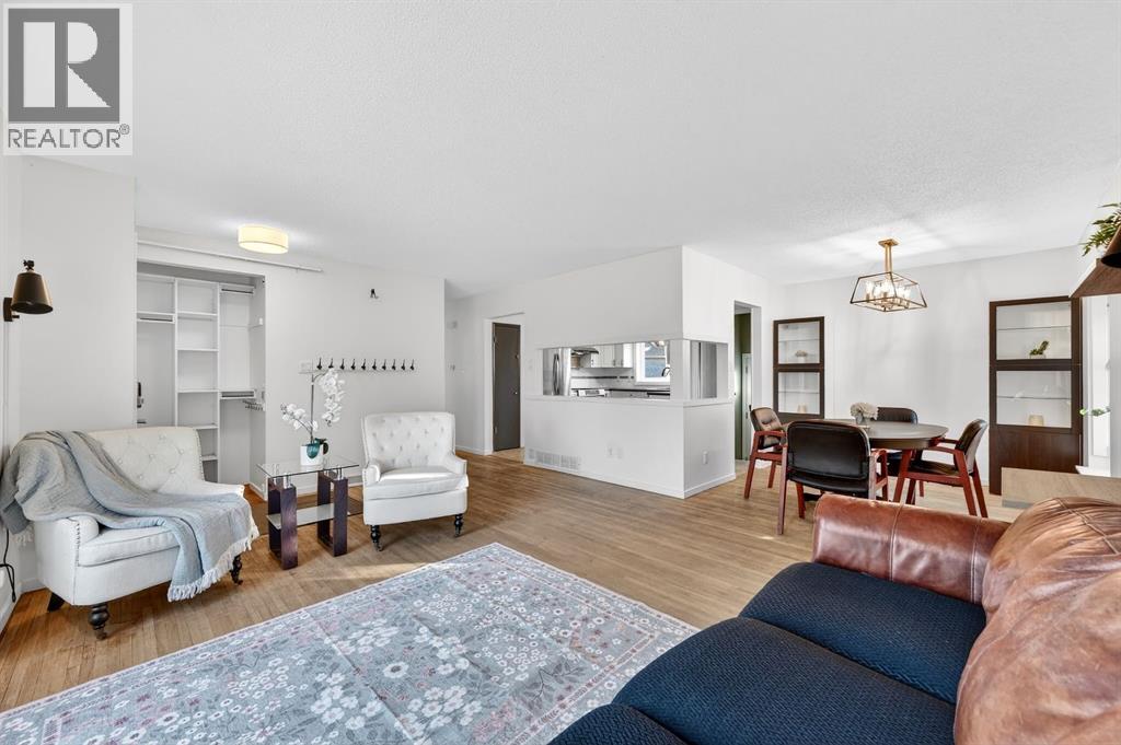 House for Sale in 1904 Veiner Street NE|Calgary, Alberta T2E6G5 4