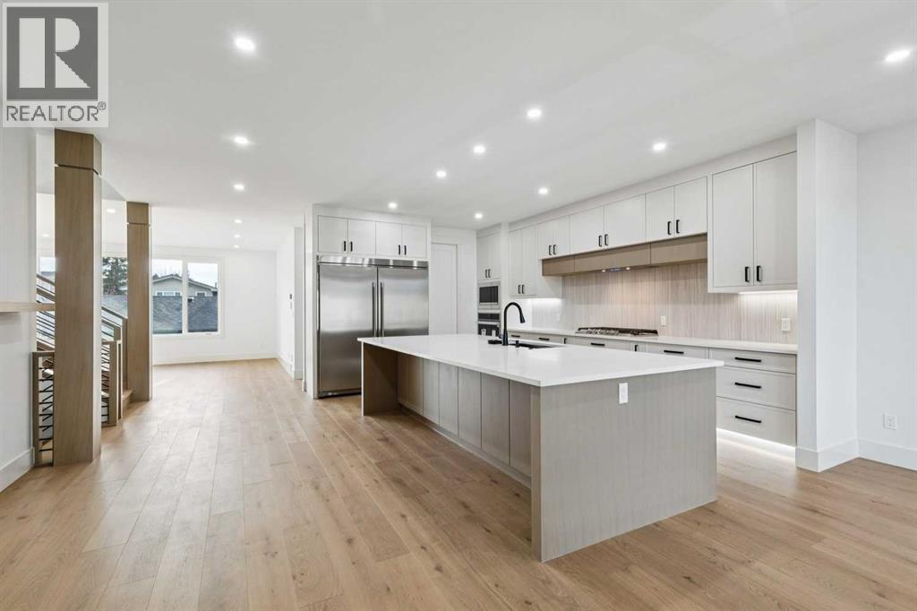 House for Sale in 1835 Braemar Place SW|Calgary, Alberta T2W0Z3 4