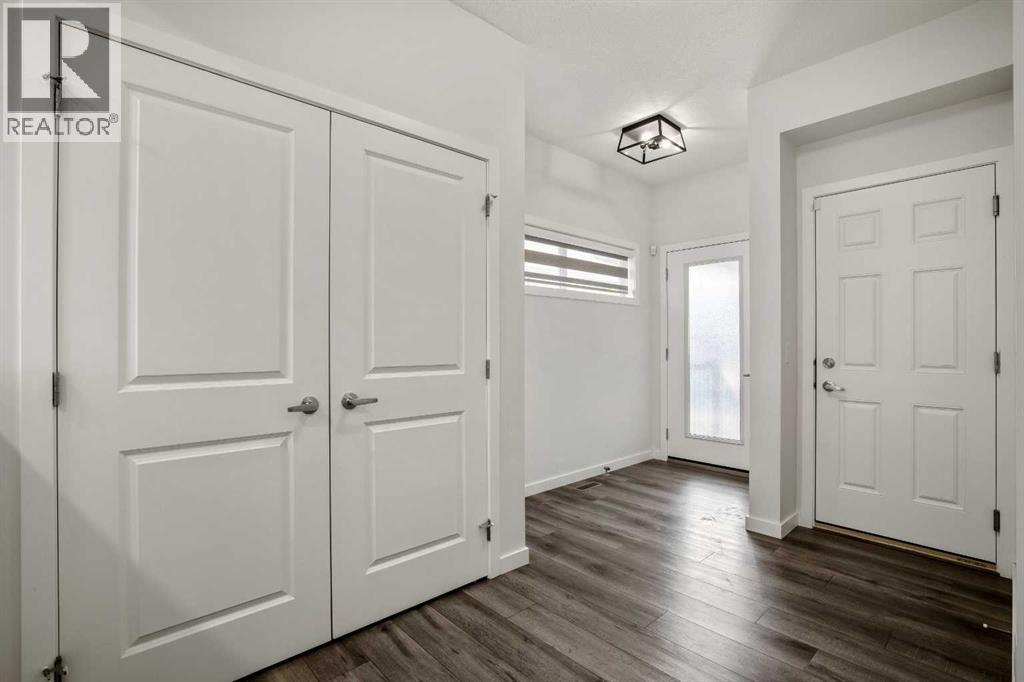 House for Sale in 223 Savanna Way NE|Calgary, Alberta T3J0Z9 3