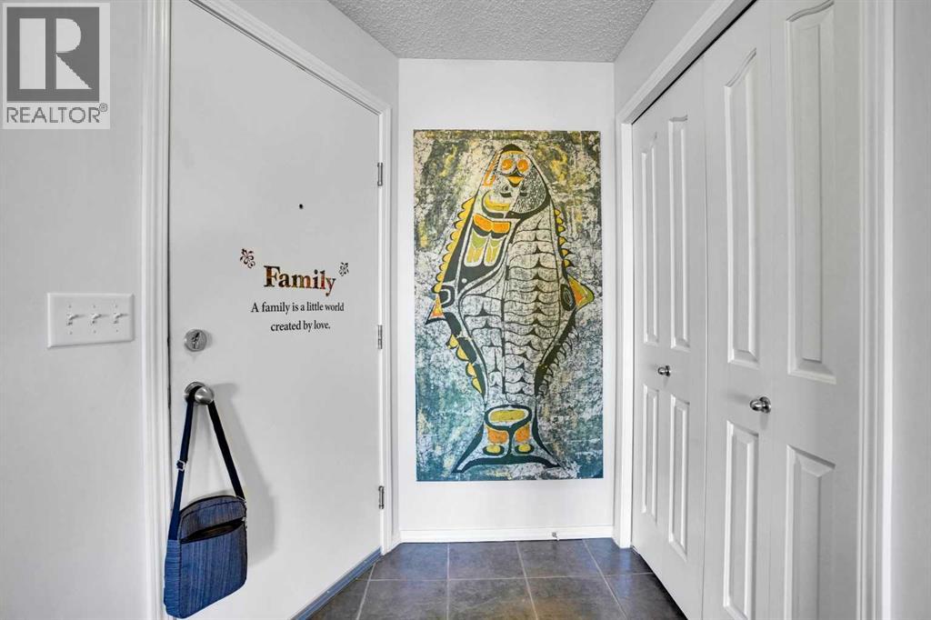 Apartment for Sale in 3310, 60 Panatella Street NW|Calgary, Alberta T3K0M3 2