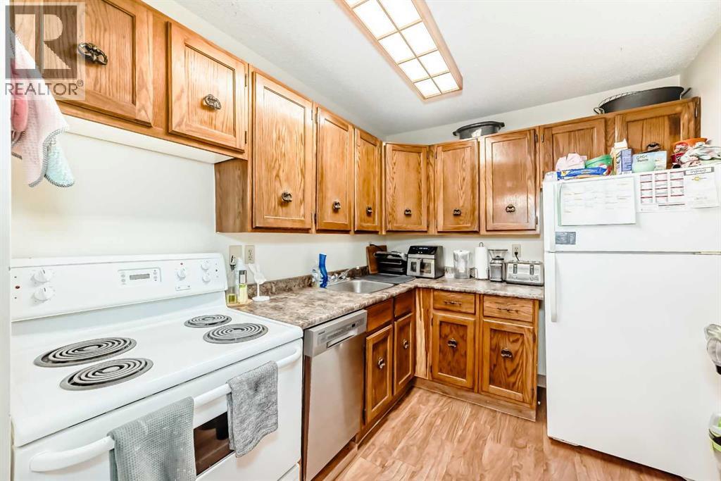 Apartment for Sale in 5212, 315 Southampton Drive SW|Calgary, Alberta T2W2T6 5