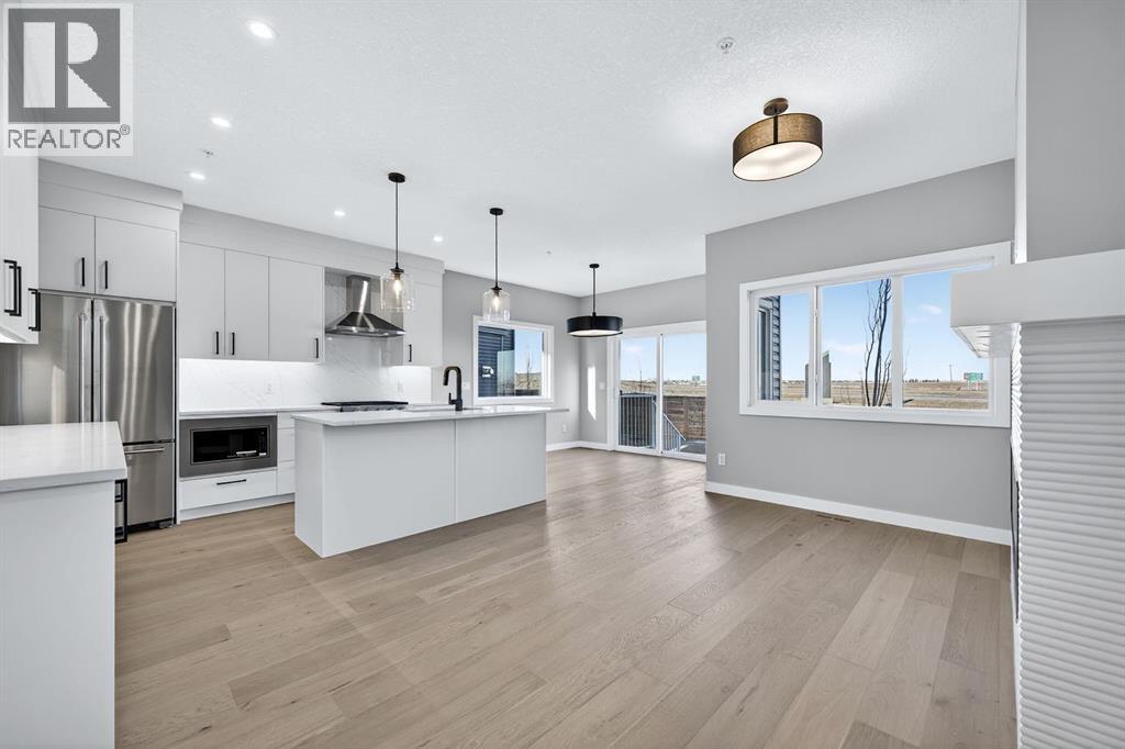 House for Sale in 150 Prince Crescent|Rural Rocky View County, Alberta T1X3H8 3