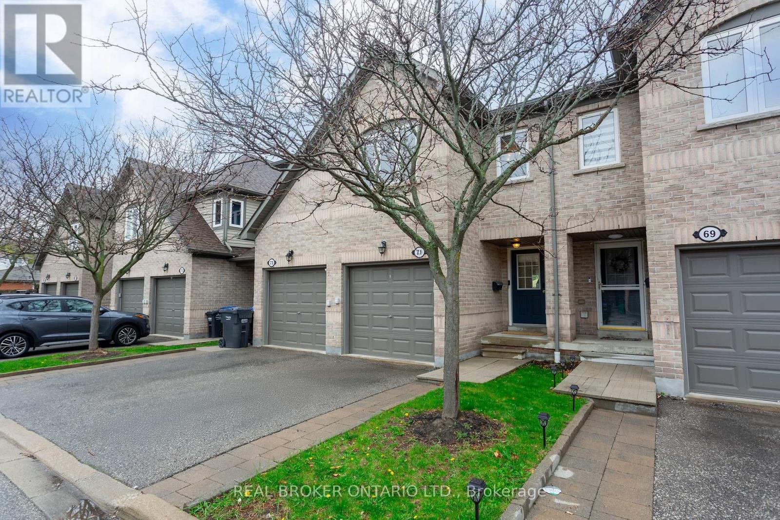 Row / Townhouse for Sale in TH71 - 86 JOYMAR DRIVE|Mississauga (Streetsville), Ontario L5M7Z6 3