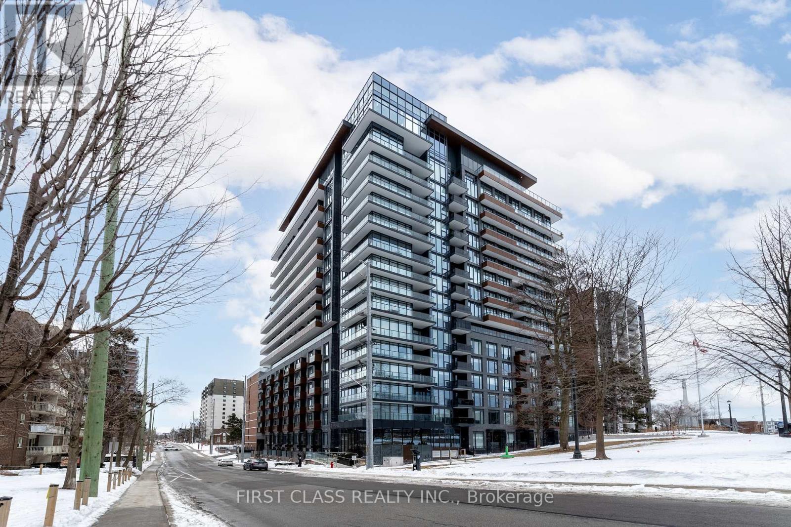 Row / Townhouse for Sale in TH05 - 21 PARK STREET E|Mississauga (Port Credit), Ontario L5G0C2