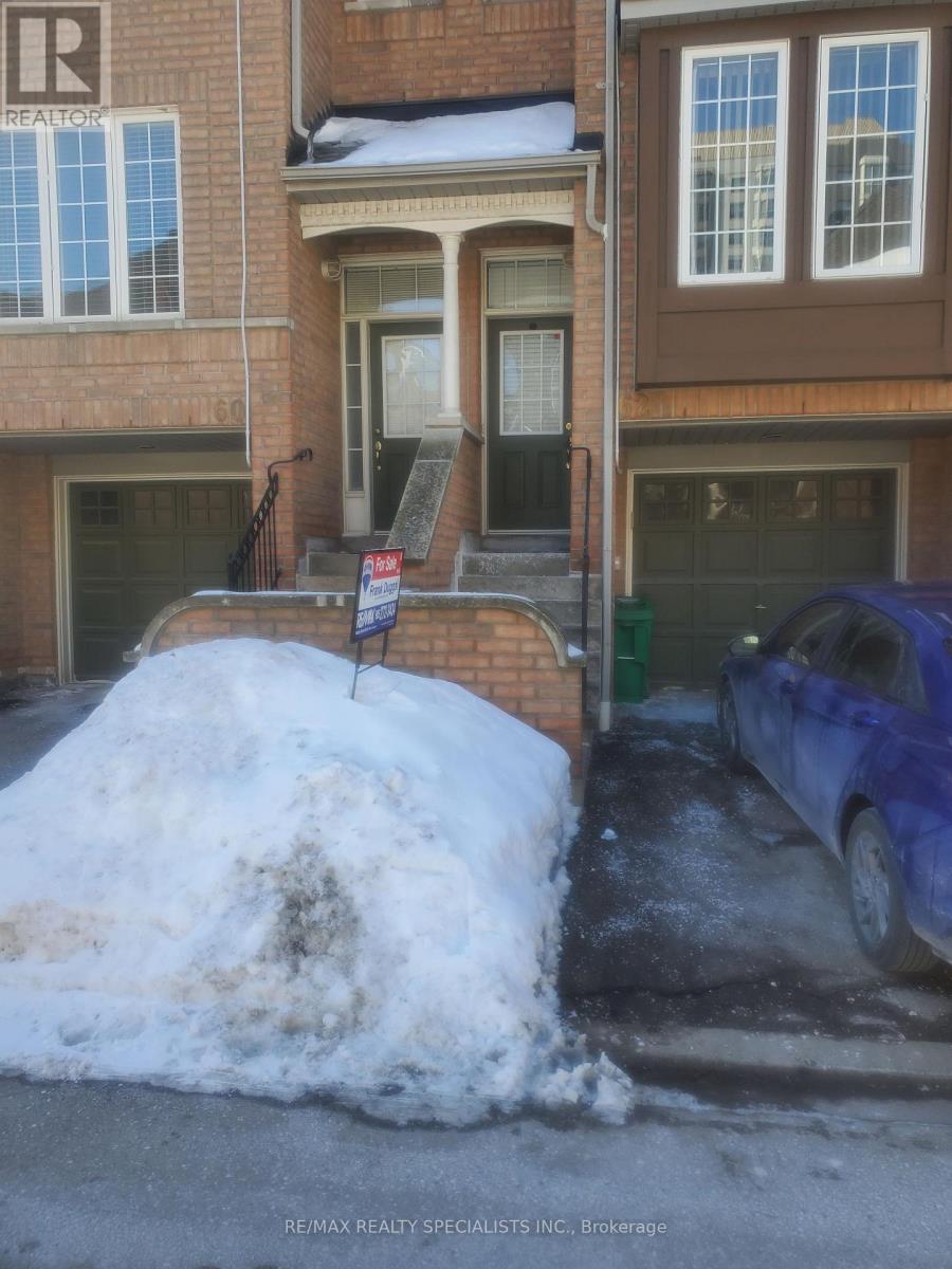 Row / Townhouse for Sale in 62 - 50 STRATHAVEN DRIVE|Mississauga (Hurontario), Ontario L5R4E7