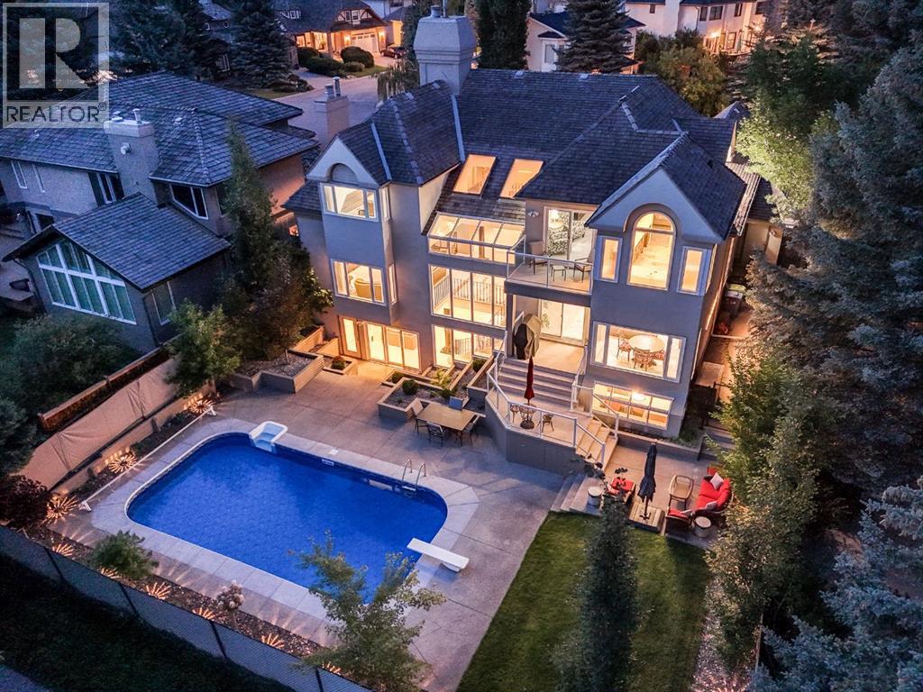 House for Sale in 42 Woodhaven Crescent SW|Calgary, Alberta T2W5S3 5