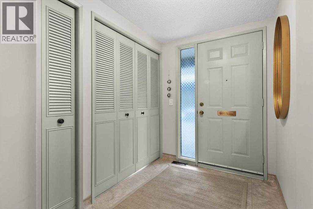 Row / Townhouse for Sale in 505, 3131 63 Avenue SW|Calgary, Alberta T3E6N4 5